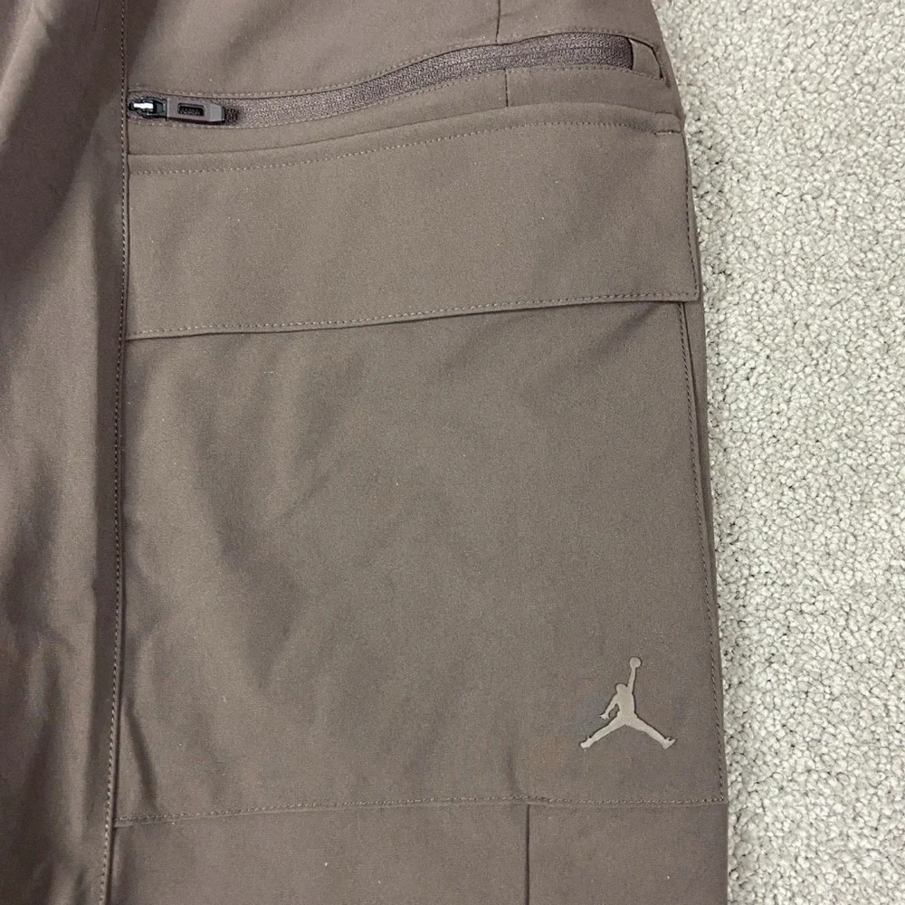 Nike Air Jordan Sport Men’s Cargo Golf Pants HQ8490-237 NEW NWT